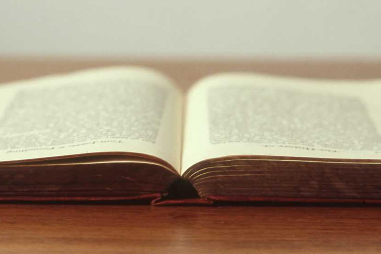 Officiis molestias voluptas et ut